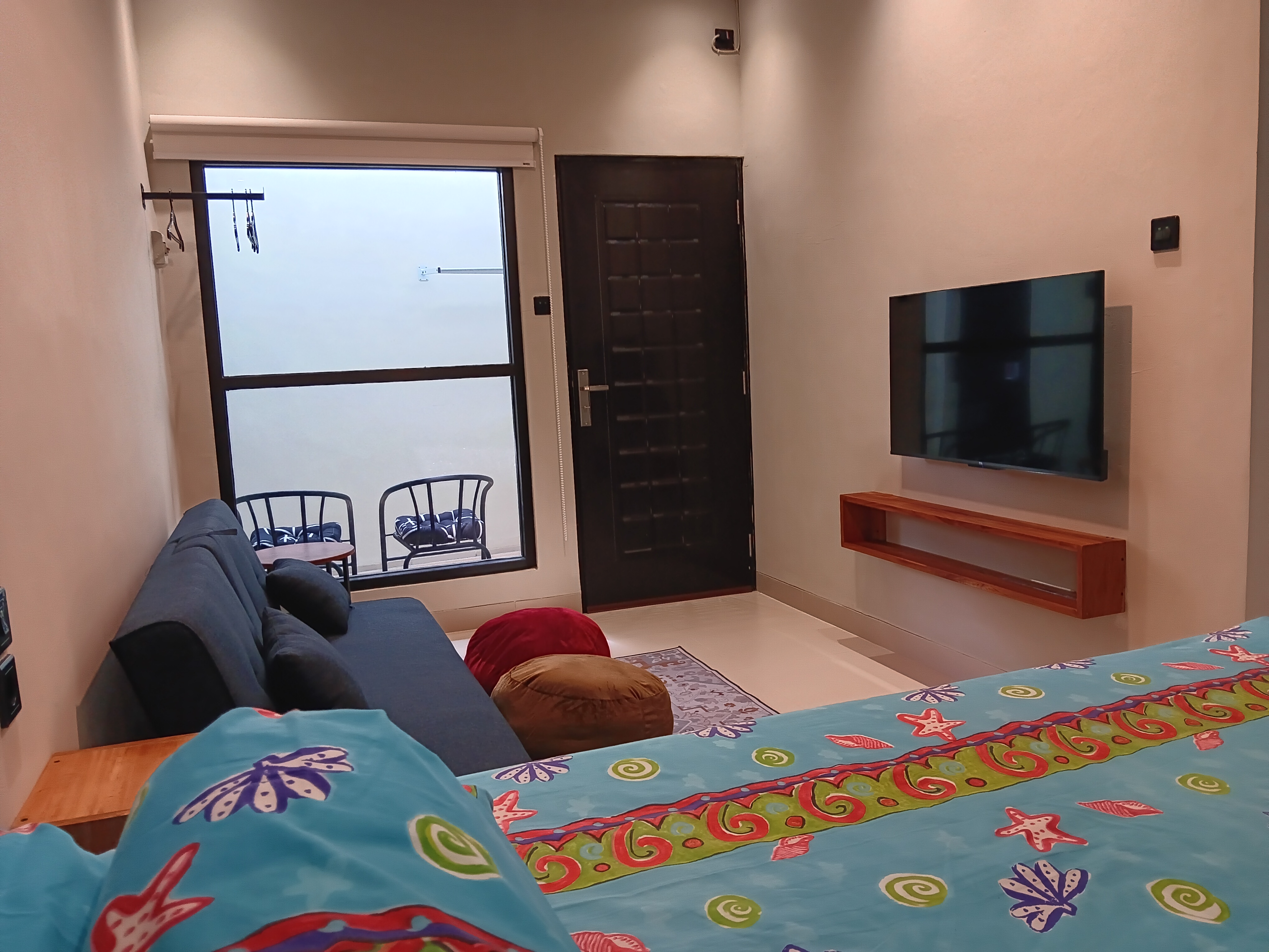 Interior Cozy deKoems Homestay